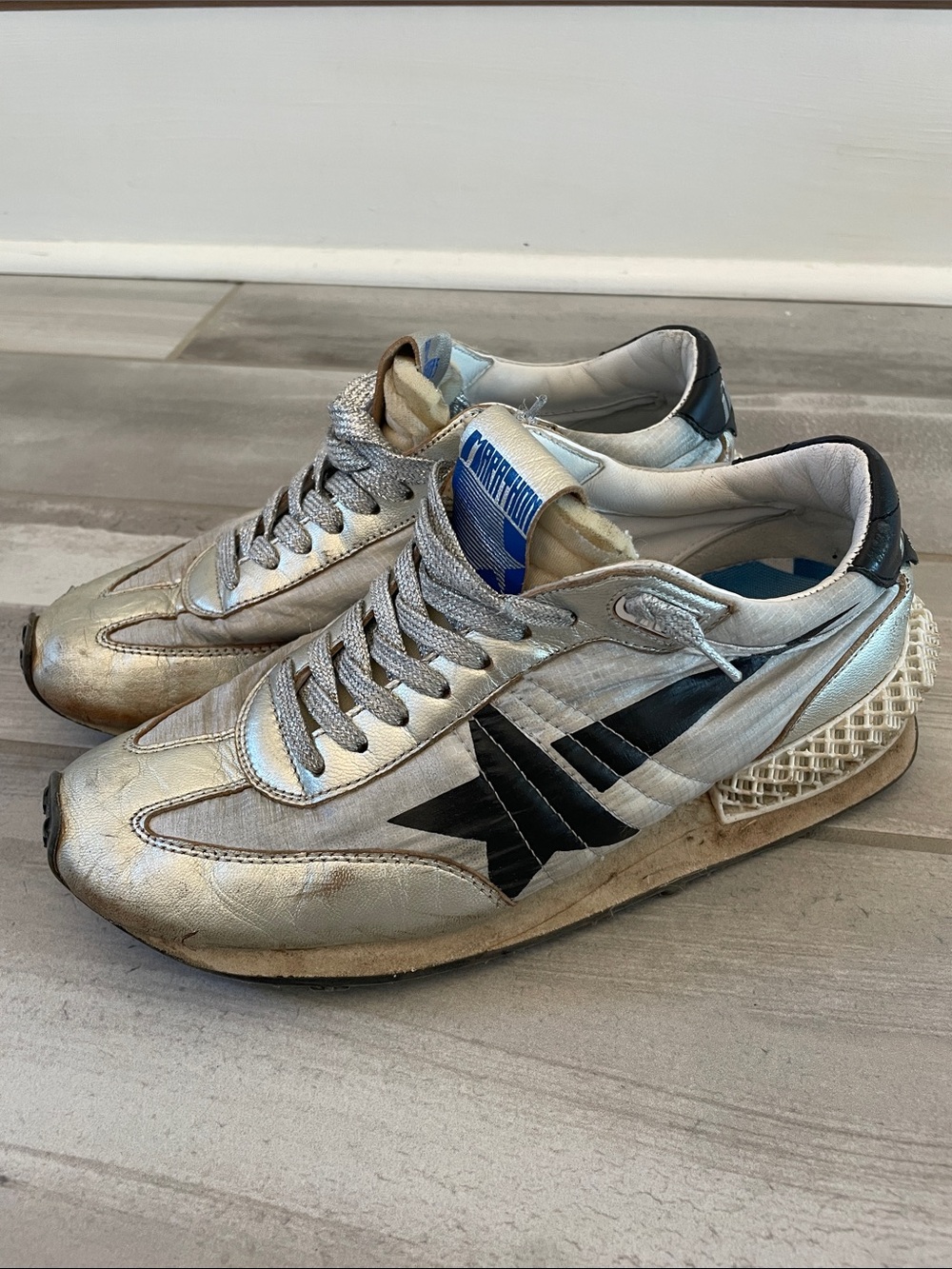 Golden Goose Marathon Silver Black Women’s 38 *FLAWS* - Picture 2 of 16